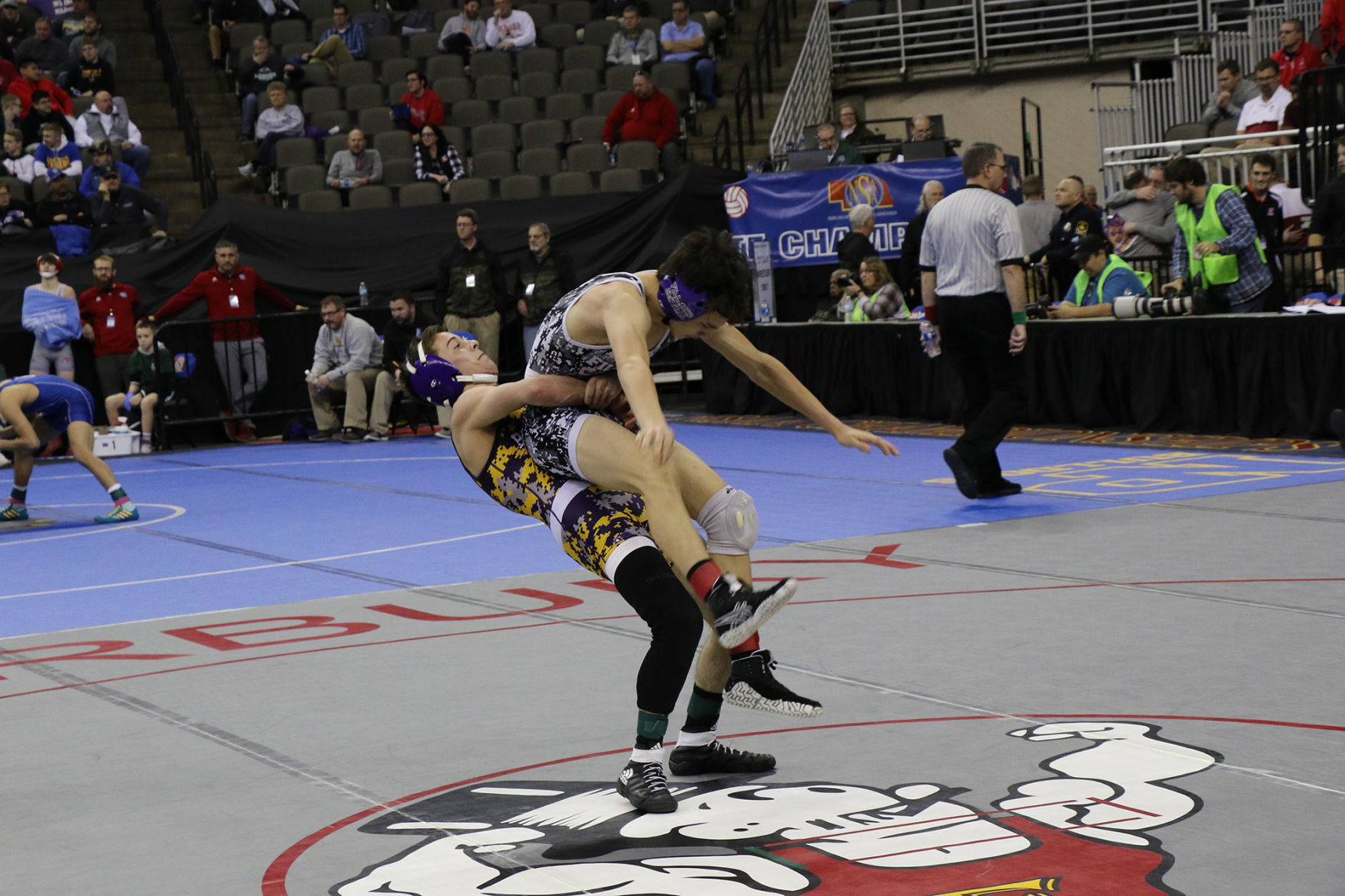 PHOTOS: State Wrestling Day 1